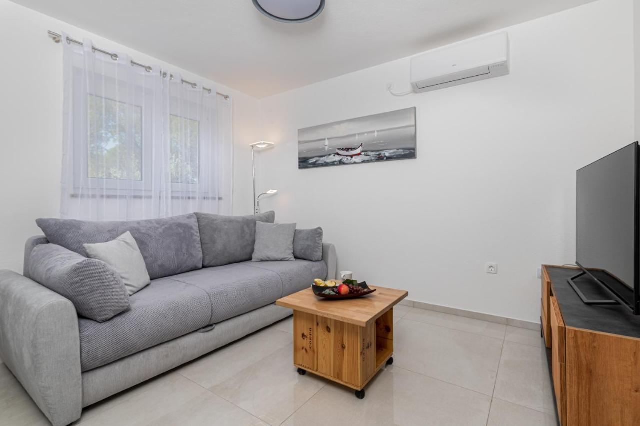 Apartment Bellistra Rabac Exterior photo